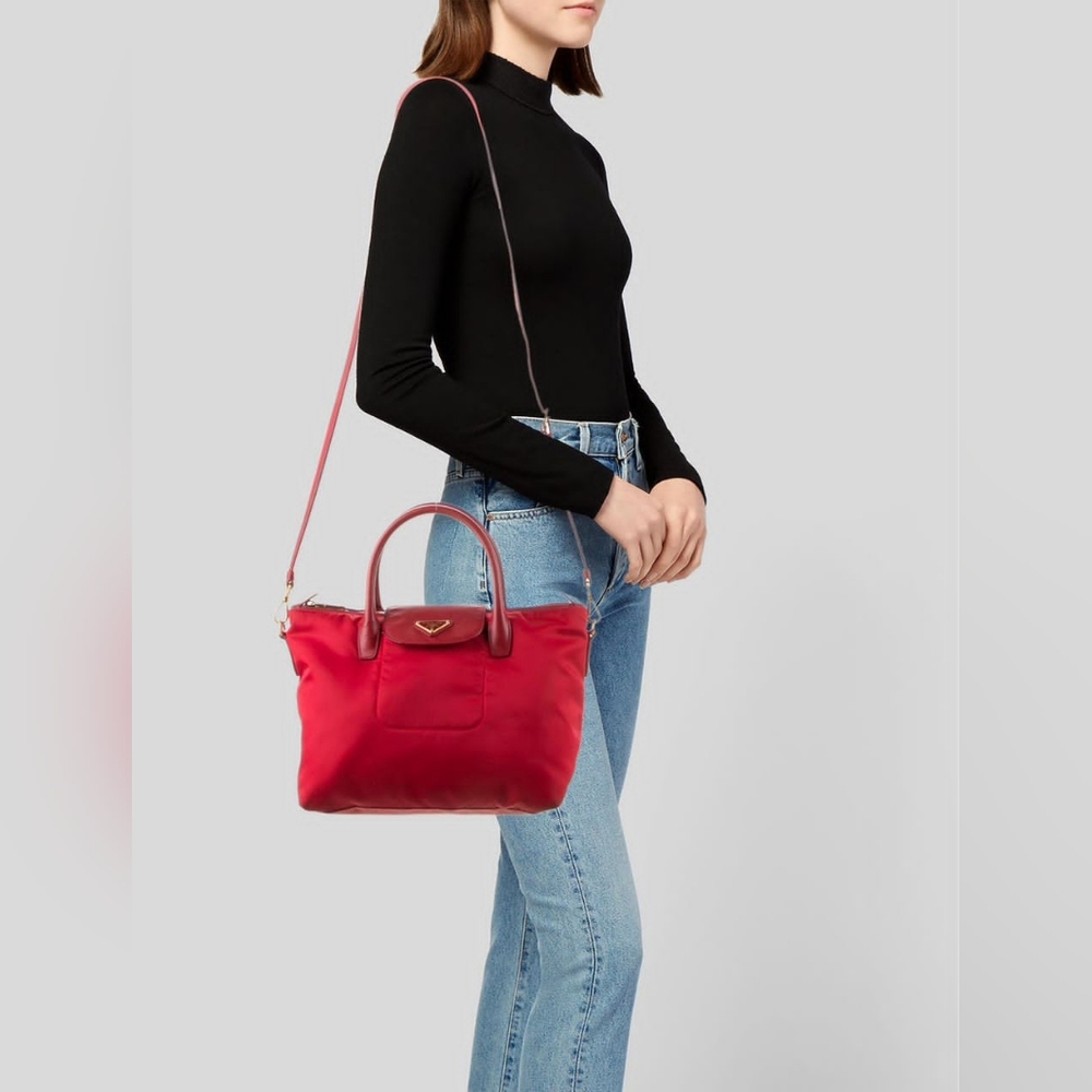 Prada Nylon Saffiano-Trimmed Tessuto Tote Red - Picture 5 of 15